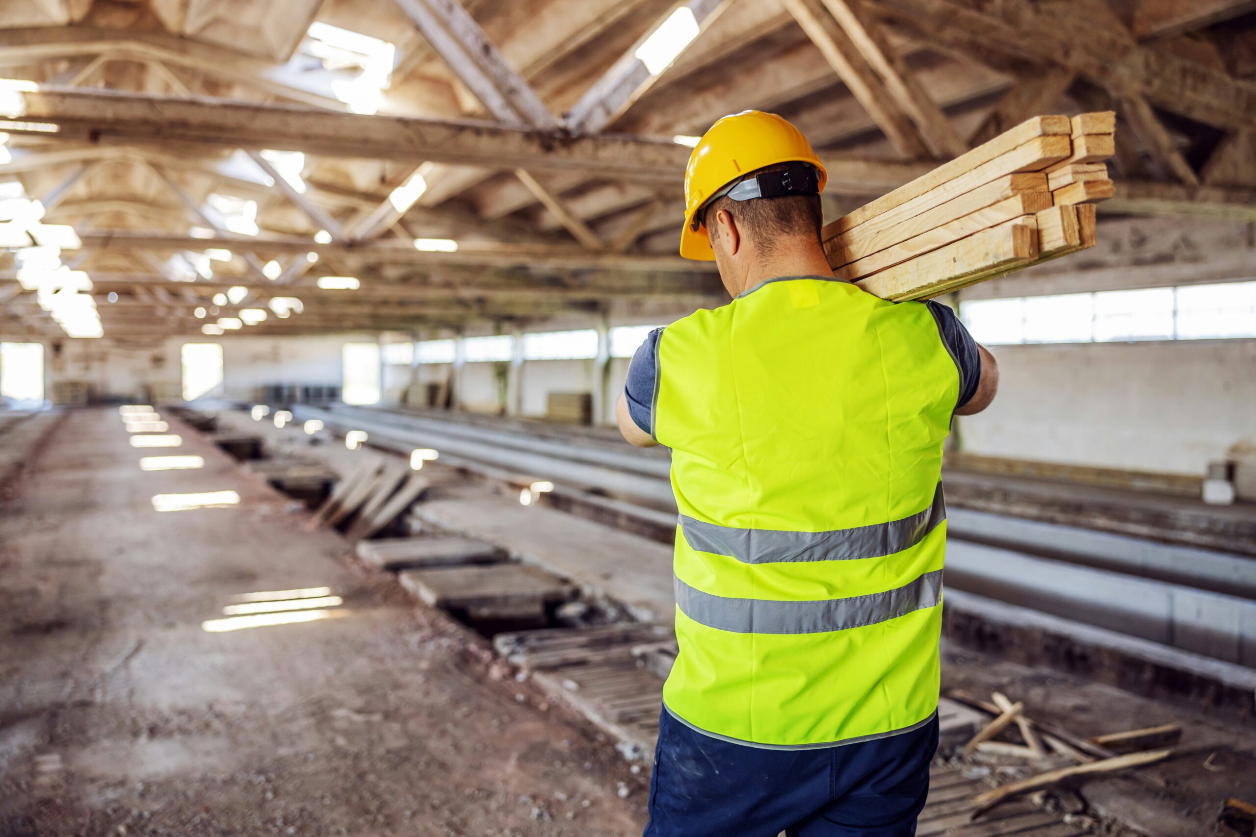 Manual handling training for employees: the real cost of getting it wrong